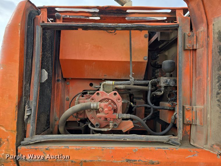 image for item DW3888 2002 Daewoo Solar 220LC-V excavator