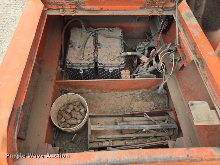 image for item DW3888 2002 Daewoo Solar 220LC-V excavator