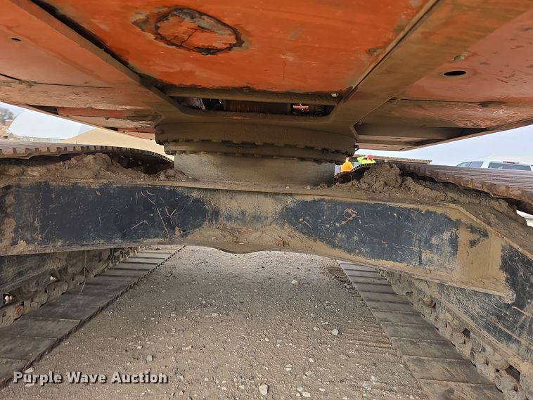 image for item DW3888 2002 Daewoo Solar 220LC-V excavator