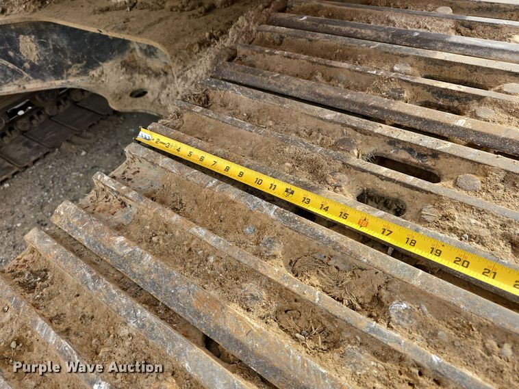 image for item DW3888 2002 Daewoo Solar 220LC-V excavator