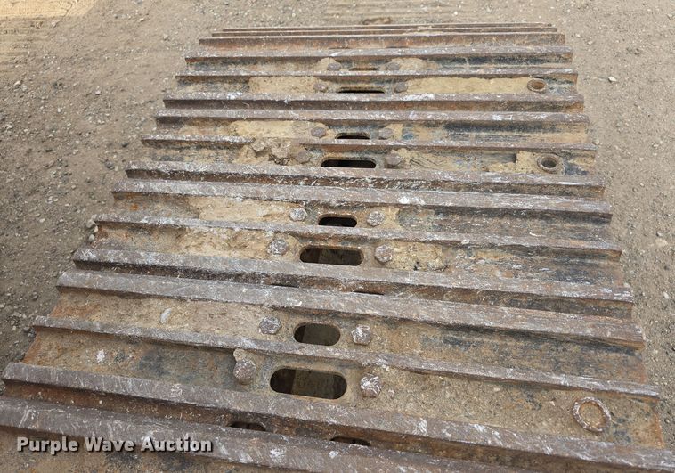 image for item DW3888 2002 Daewoo Solar 220LC-V excavator