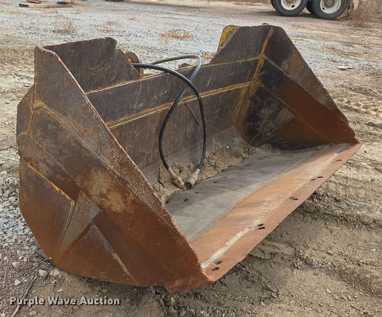 image for item DW3888 2002 Daewoo Solar 220LC-V excavator