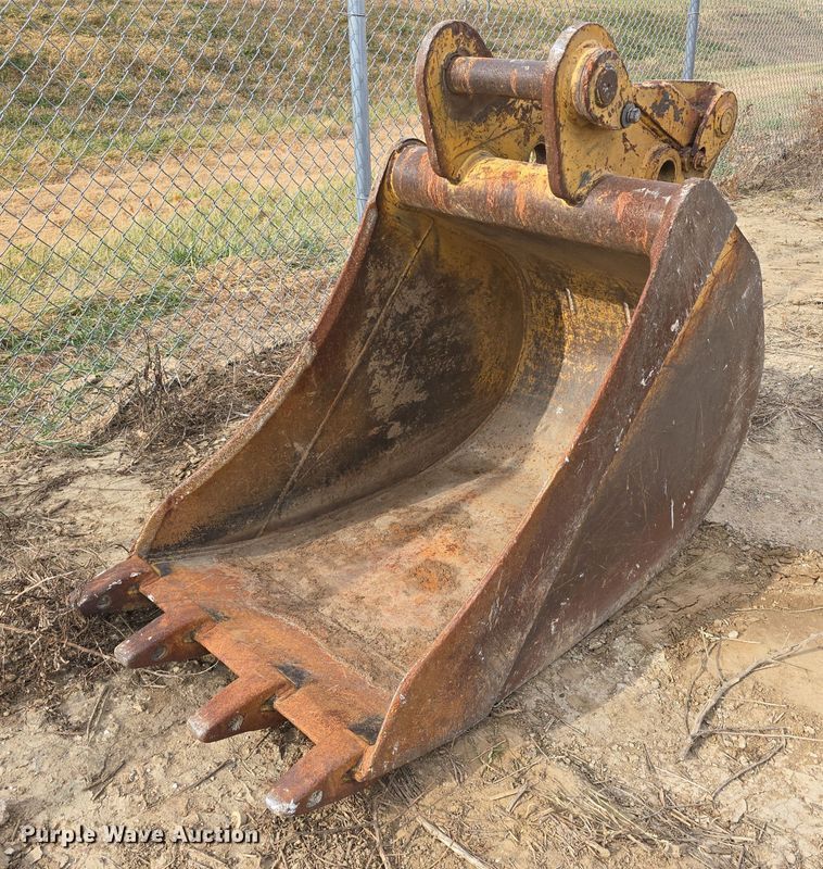 image for item DW3888 2002 Daewoo Solar 220LC-V excavator