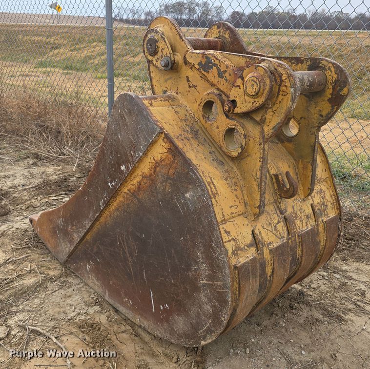 image for item DW3888 2002 Daewoo Solar 220LC-V excavator