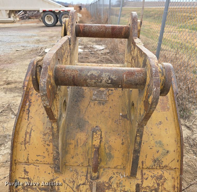 image for item DW3888 2002 Daewoo Solar 220LC-V excavator