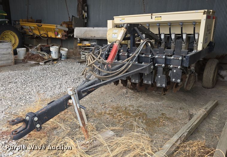 image for item DW3889 Truax Company FLXII-88RD grain drill