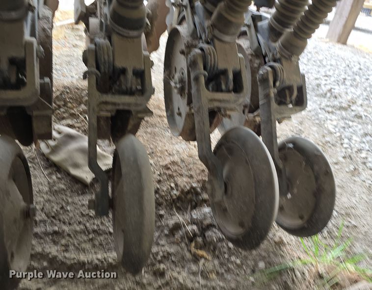 image for item DW3889 Truax Company FLXII-88RD grain drill