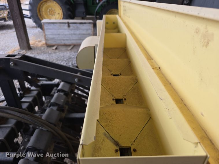 image for item DW3889 Truax Company FLXII-88RD grain drill