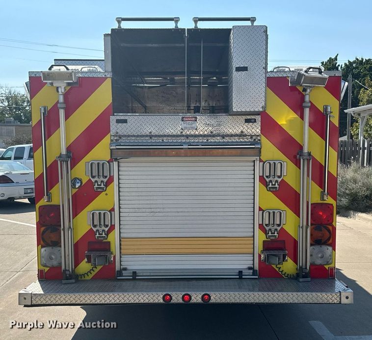 image for item DX3669 1997 HME pumper fire truck