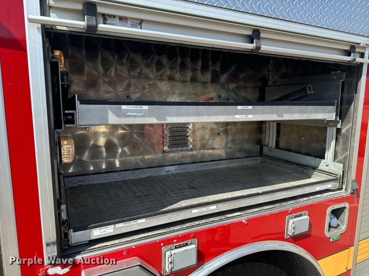 image for item DX3669 1997 HME pumper fire truck