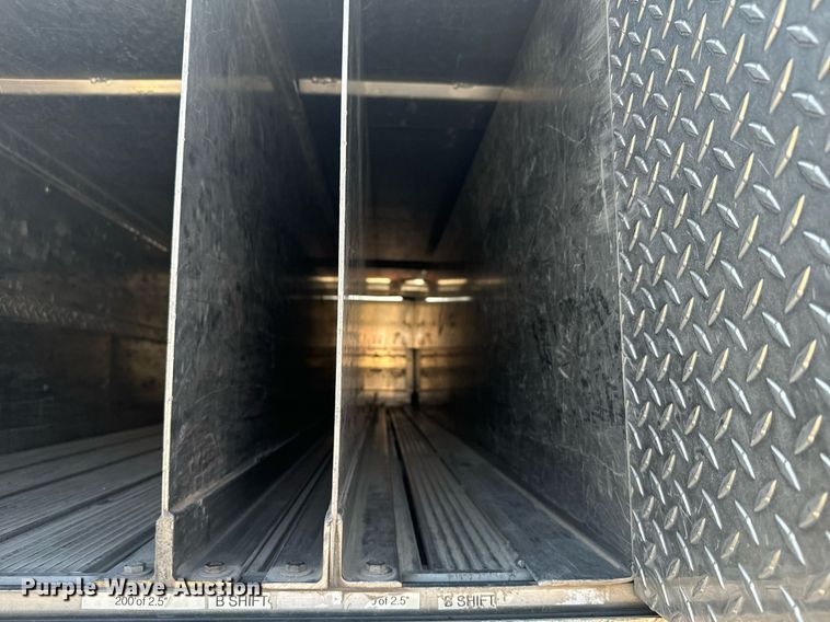 image for item DX3669 1997 HME pumper fire truck