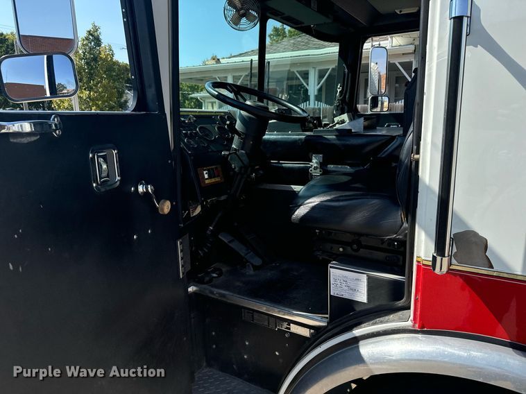 image for item DX3669 1997 HME pumper fire truck