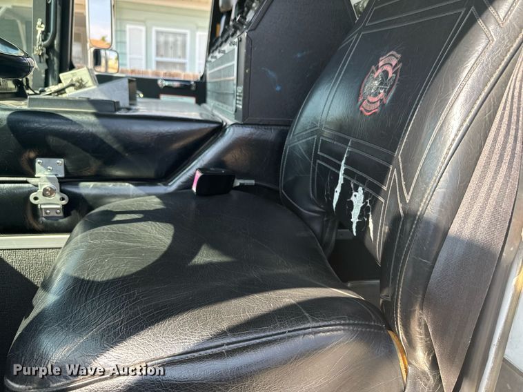 image for item DX3669 1997 HME pumper fire truck