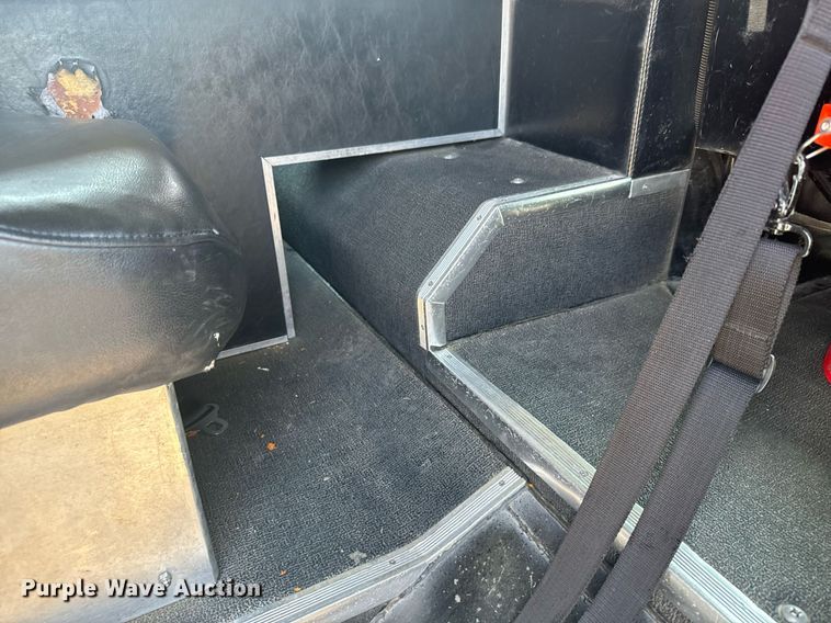 image for item DX3669 1997 HME pumper fire truck