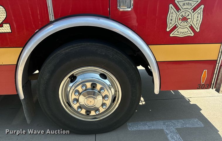 image for item DX3669 1997 HME pumper fire truck