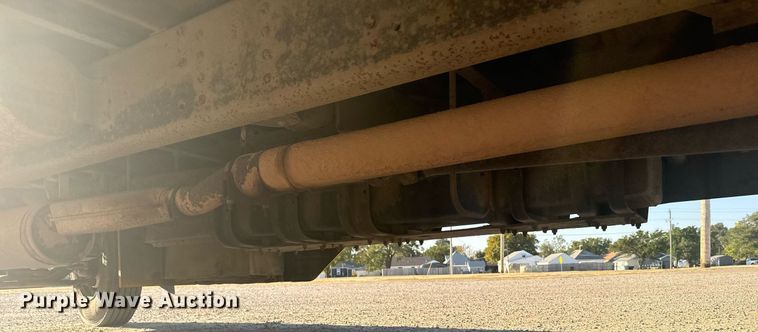 image for item DX3710 1998 Chevrolet B7 Bluebird school bus