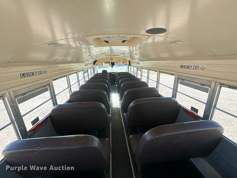 image for item DX3710 1998 Chevrolet B7 Bluebird school bus