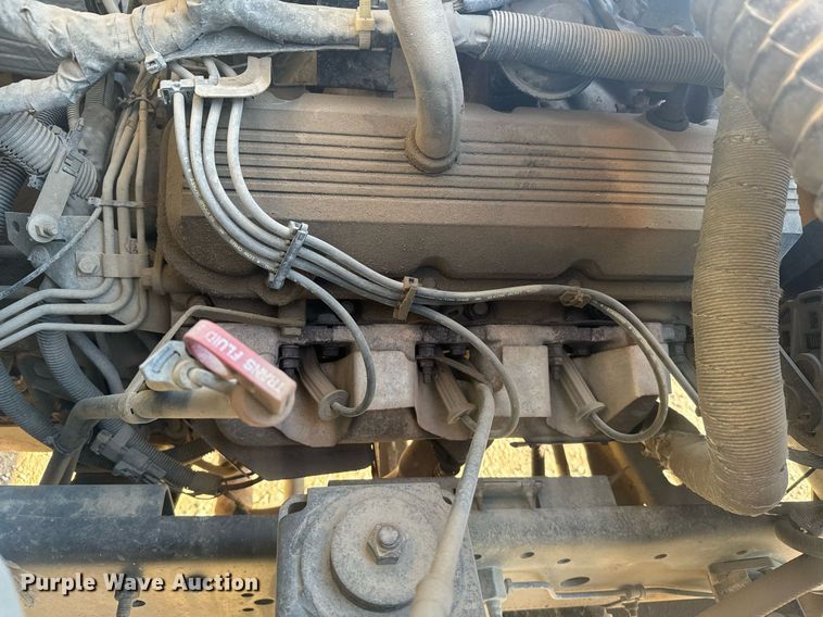 image for item DX3710 1998 Chevrolet B7 Bluebird school bus