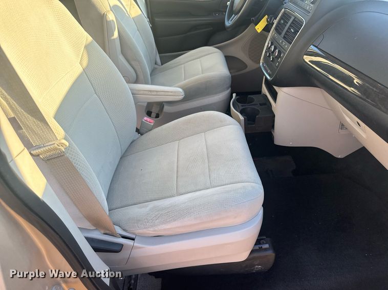 image for item DX3716 2012 Dodge Grand Caravan handicap accessible van