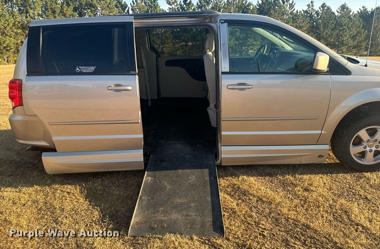 image for item DX3716 2012 Dodge Grand Caravan handicap accessible van