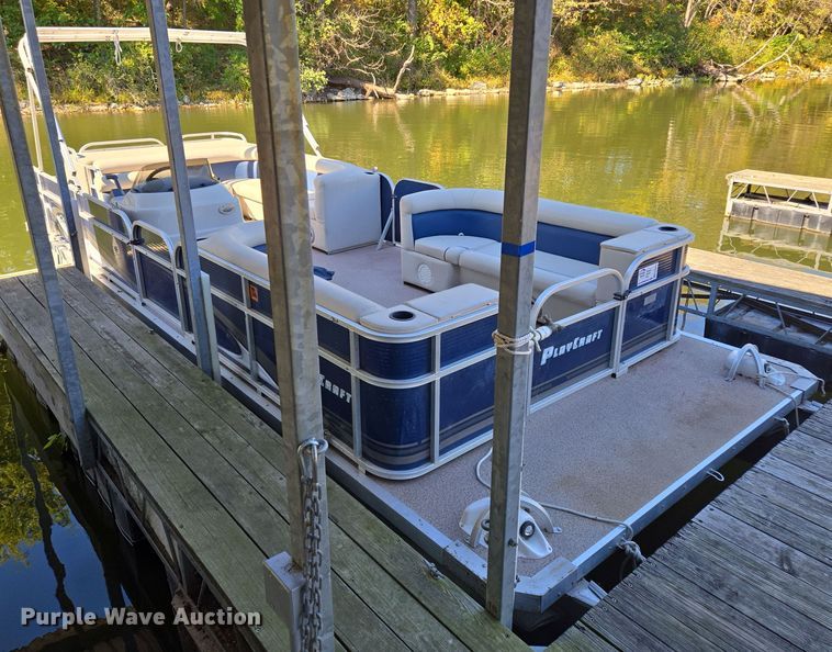 image for item EE8610 2016 Playcraft Clipper  pontoon boat