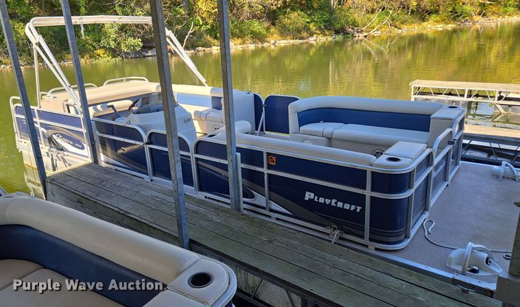 image for item EE8610 2016 Playcraft Clipper  pontoon boat