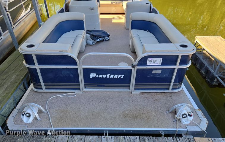 image for item EE8610 2016 Playcraft Clipper  pontoon boat