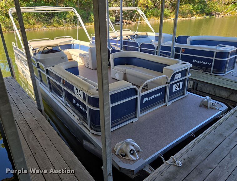 image for item EE8611 2016 Playcraft Clipper  pontoon boat