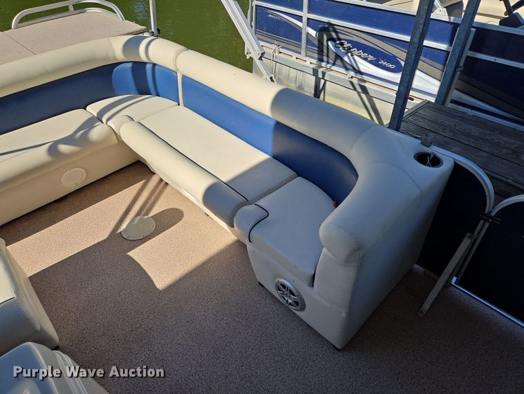 image for item EE8611 2016 Playcraft Clipper  pontoon boat