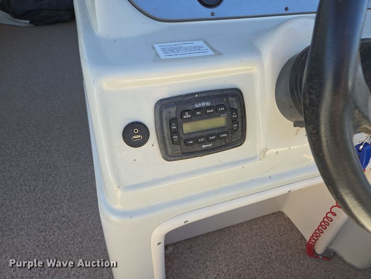 image for item EE8611 2016 Playcraft Clipper  pontoon boat