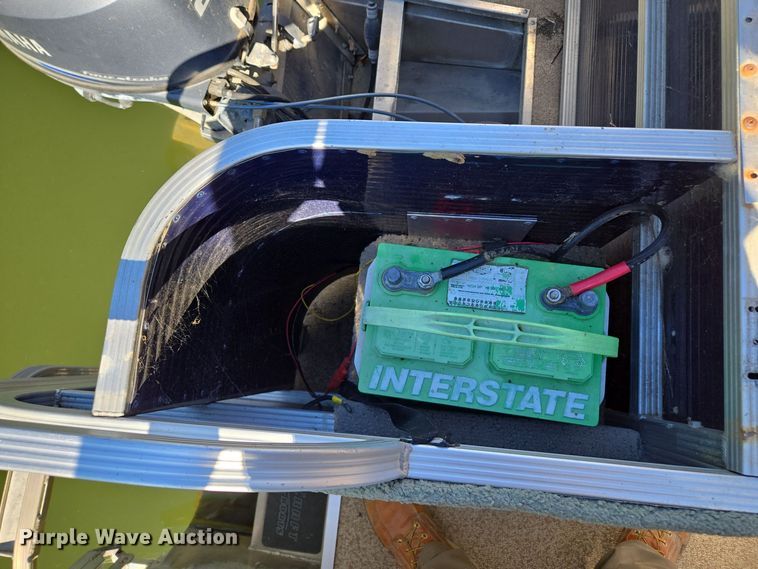 image for item EE8612 2014 Playcraft Clipper 2400  pontoon boat