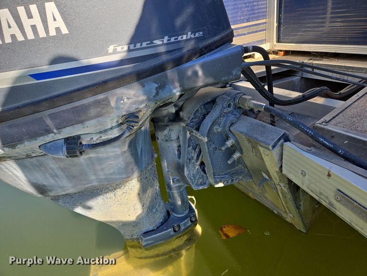 image for item EE8612 2014 Playcraft Clipper 2400  pontoon boat