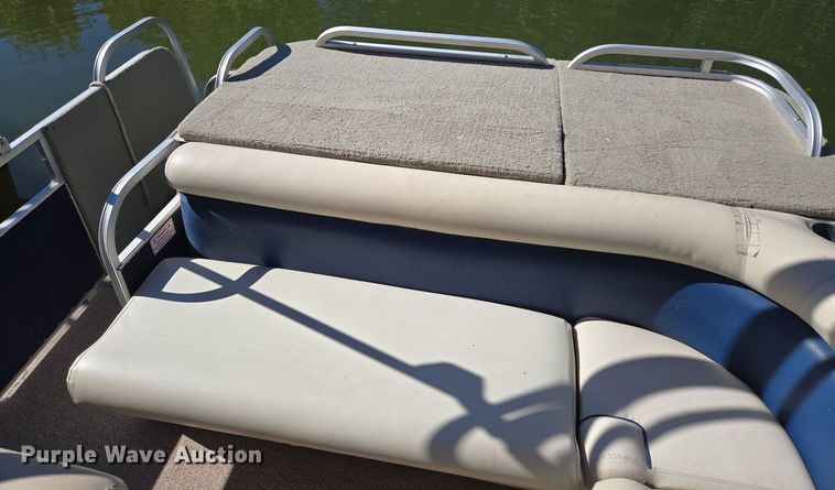 image for item EE8613 2014 Playcraft  Clipper  pontoon boat