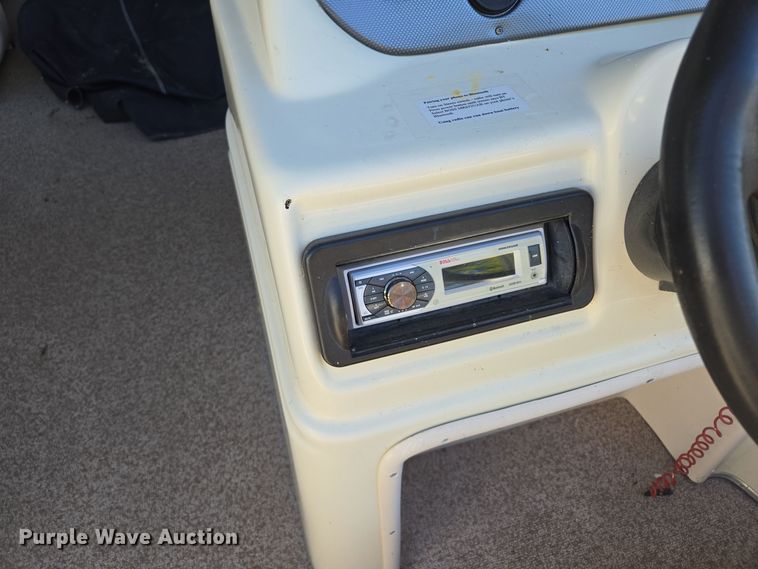 image for item EE8613 2014 Playcraft  Clipper  pontoon boat