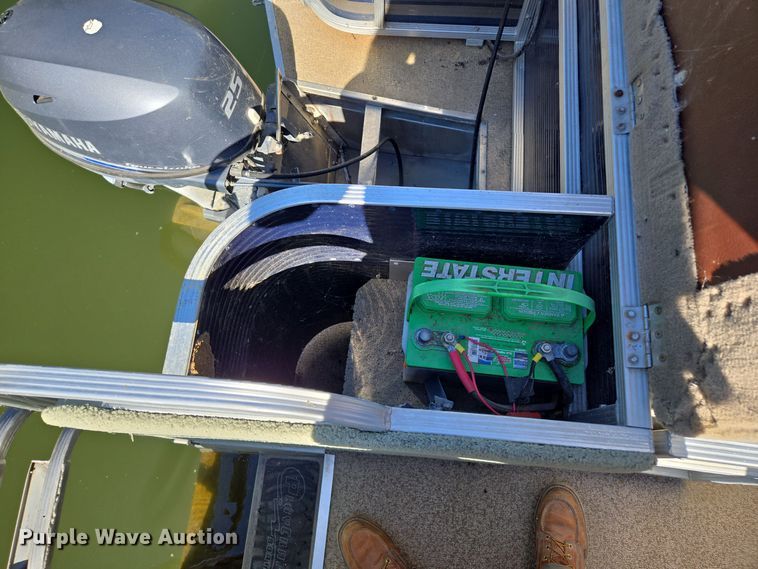 image for item EE8613 2014 Playcraft  Clipper  pontoon boat