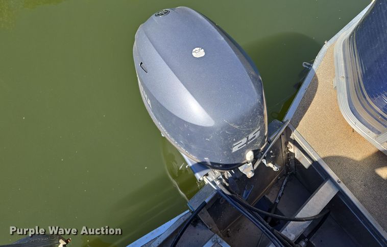 image for item EE8613 2014 Playcraft  Clipper  pontoon boat