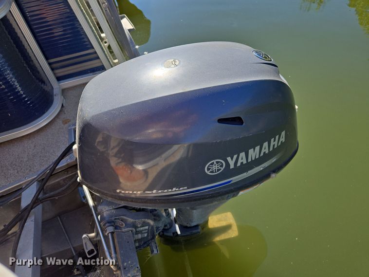 image for item EE8613 2014 Playcraft  Clipper  pontoon boat