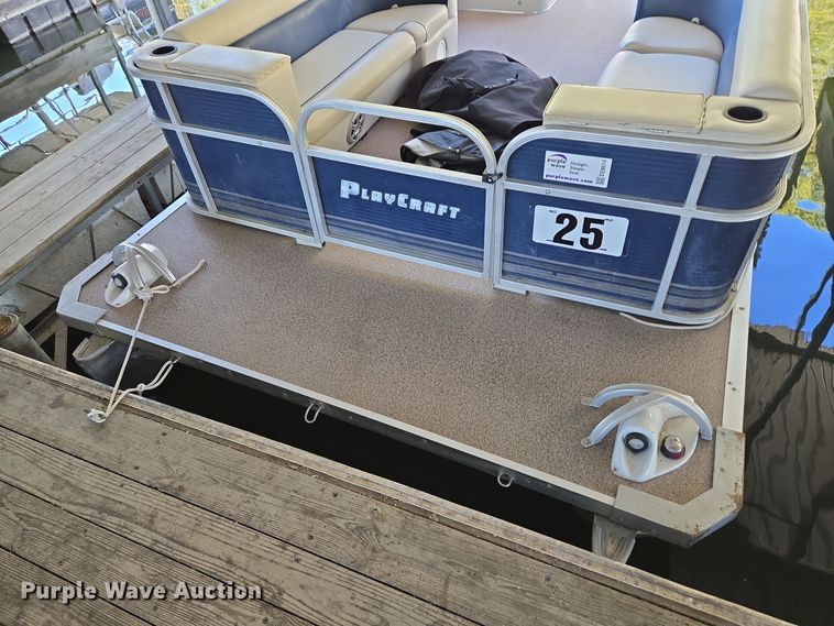 image for item EE8614 2016 Playcraft Clipper 2400 2016 pontoon boat