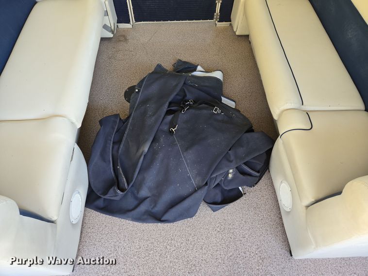 image for item EE8614 2016 Playcraft Clipper 2400 2016 pontoon boat