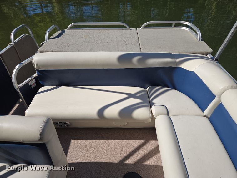 image for item EE8614 2016 Playcraft Clipper 2400 2016 pontoon boat