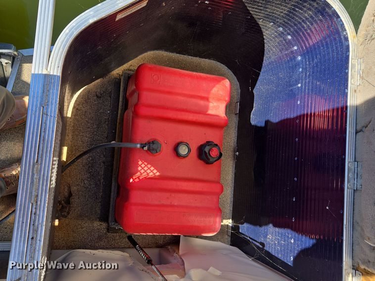 image for item EE8614 2016 Playcraft Clipper 2400 2016 pontoon boat