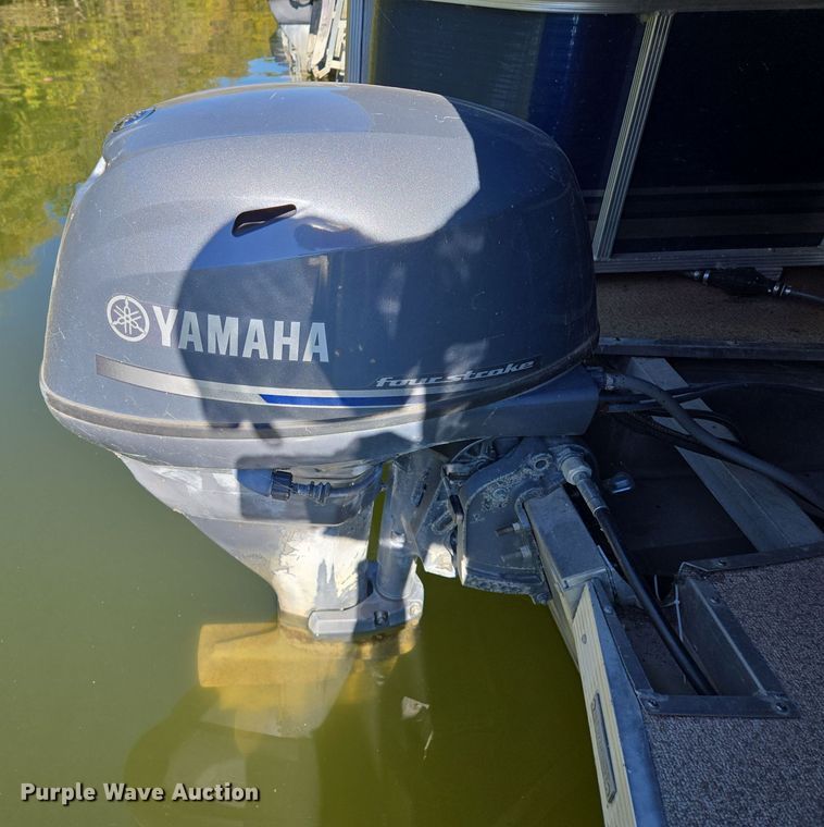 image for item EE8614 2016 Playcraft Clipper 2400 2016 pontoon boat