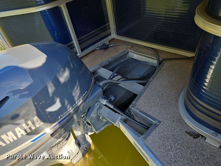 image for item EE8614 2016 Playcraft Clipper 2400 2016 pontoon boat