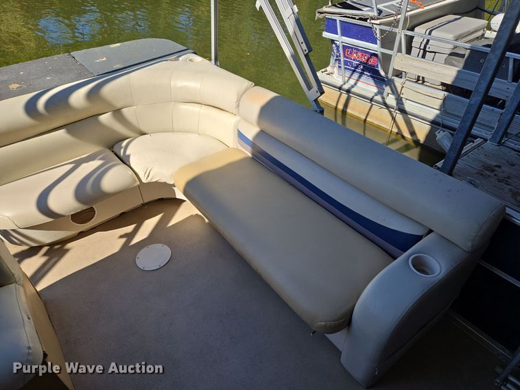 image for item EE8615 2011 South Bay  424CR LSR pontoon boat