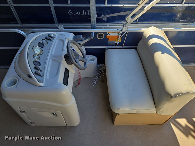 image for item EE8615 2011 South Bay  424CR LSR pontoon boat