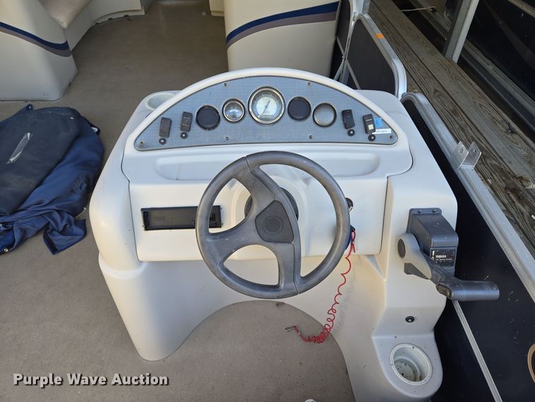 image for item EE8615 2011 South Bay  424CR LSR pontoon boat