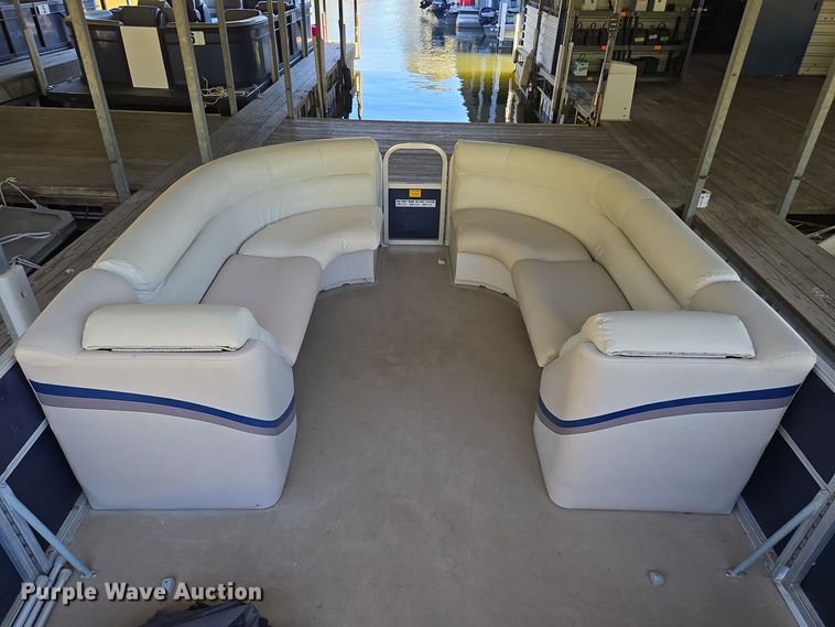 image for item EE8616 2011 South Bay  Clipper pontoon boat