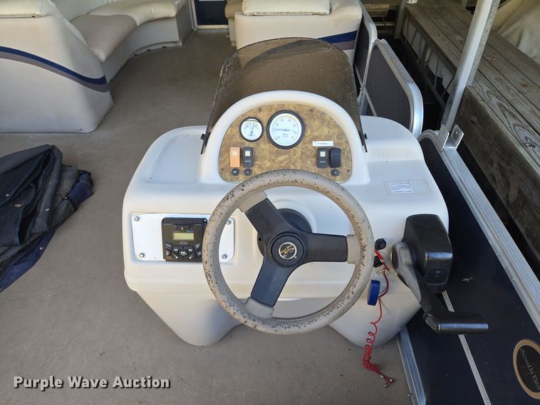 image for item EE8616 2011 South Bay  Clipper pontoon boat