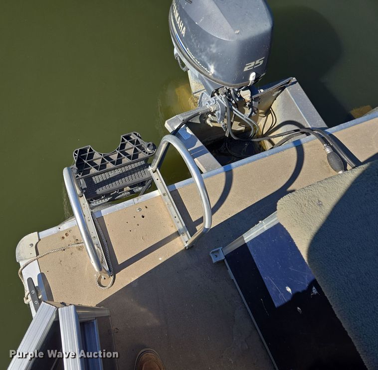 image for item EE8616 2011 South Bay  Clipper pontoon boat