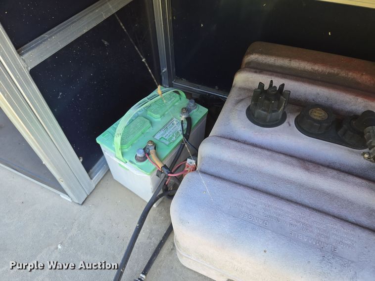 image for item EE8616 2011 South Bay  Clipper pontoon boat